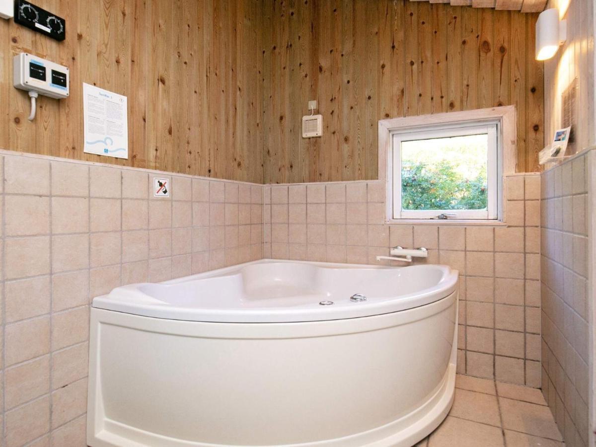 8 Person Holiday Home In Fjerritslev Exterior foto